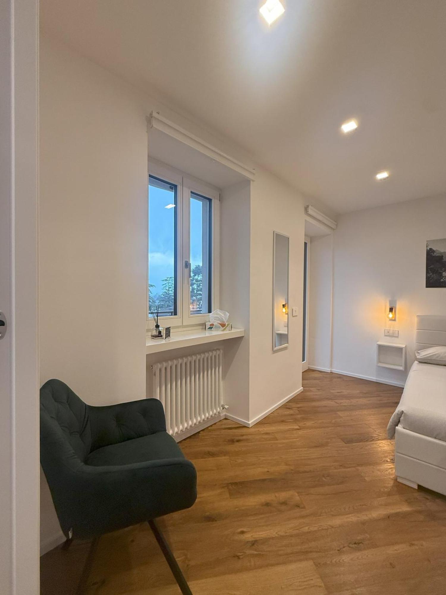 East West Room 阿科 外观 照片